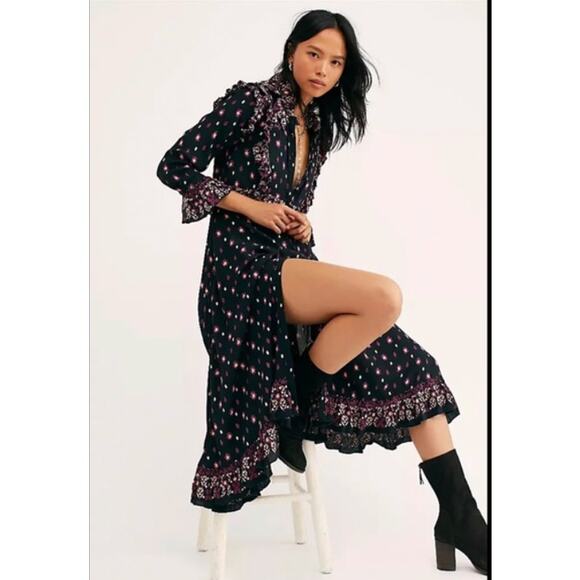 Free People Dresses & Skirts - Free People Black Ruffle Trim Callico Skies Midi Dress Sz Medium